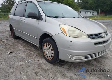 2004 Toyota Sienna Le z USA, uszkodzony, nr VIN 5TDZA23C44S108484